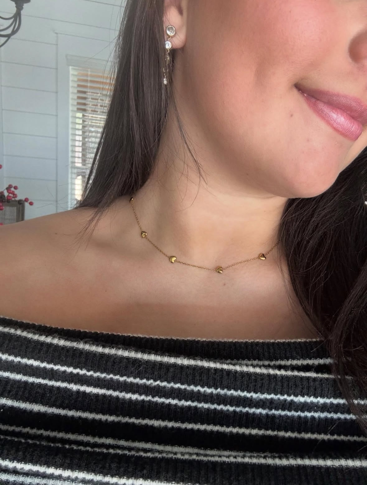 Endless hearts necklace